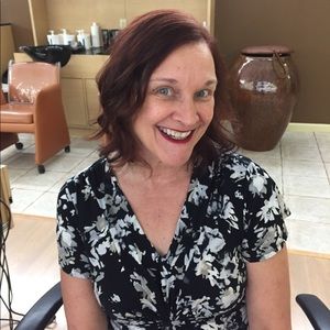 Meet your Posher, Lisa